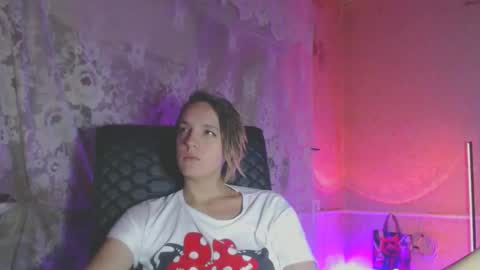 Sonya online show from October 2025 08:20:02 PM