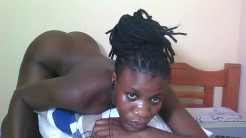 PRISCILLAH online show from November 2025 08:25:02 PM