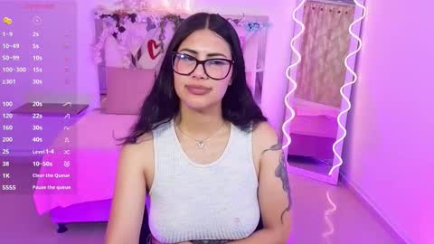 Snapshot of babyvenu_tay chatting on September 2025 03:08:02 AM VENU online show from September 2025 03:08:02 AM