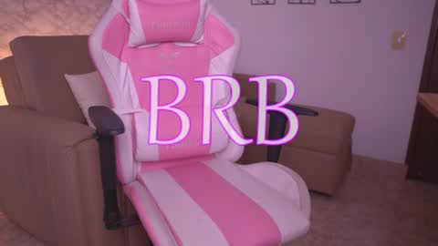 Snapshot of babyzoe_ chatting on February 2025 02:42:01 PM babyzoe_ online show from February 2025 02:42:01 PM