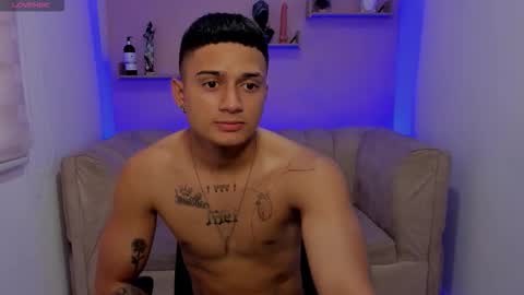 bad_boy__777 online show from September 2025 06:52:01 PM