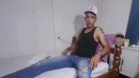 Snapshot of bad_boy_master_findom chatting on May 2026 04:40:02 AM bad_boy_master_findom online show from May 2026 04:40:02 AM