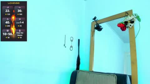 Liam online show from September 2025 03:38:01 PM