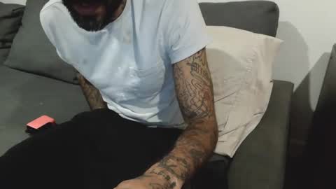 Snapshot of badcouple_ chatting on October 2025 04:34:02 AM BadCouple  online show from October 2025 04:34:02 AM