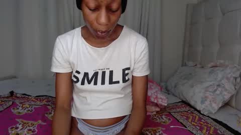 Snapshot of baddie_caramell chatting on October 2025 07:21:01 PM baddie_caramell online show from October 2025 07:21:01 PM
