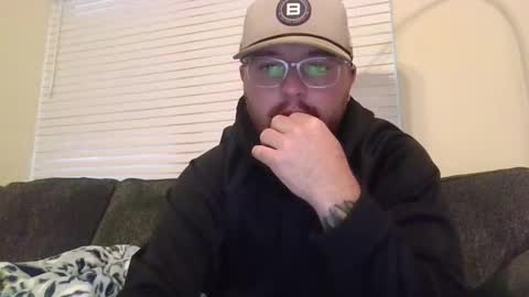 Snapshot of baddydaddy23 chatting on October 2025 12:00:02 PM Jon online show from October 2025 12:00:02 PM