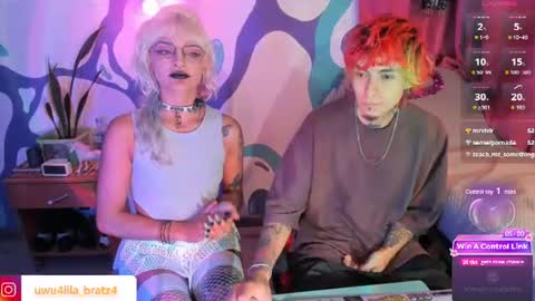 Snapshot of badeyes_crazylilgoat chatting on July 2026 09:44:02 AM Dan Lila online show from July 2026 09:44:02 AM
