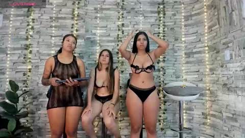 Snapshot of badgirls_000 chatting on September 2025 11:09:01 AM candy and dayan online show from September 2025 11:09:01 AM