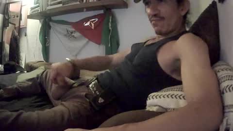 Mexican livin Off the Wall online show from September 2025 04:45:02 AM