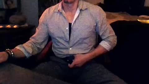 Mexican livin Off the Wall online show from February 2026 03:07:01 AM