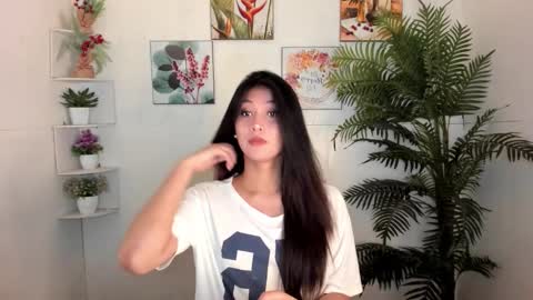 Snapshot of badjao_girl chatting on November 2025 03:33:01 PM Joshaine online show from November 2025 03:33:01 PM