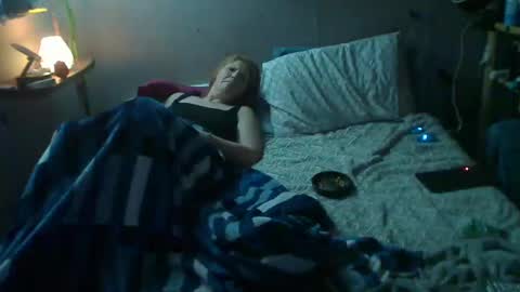 Snapshot of badnews68 chatting on December 2024 08:37:02 AM StillPoPimpin online show from December 2024 08:37:02 AM