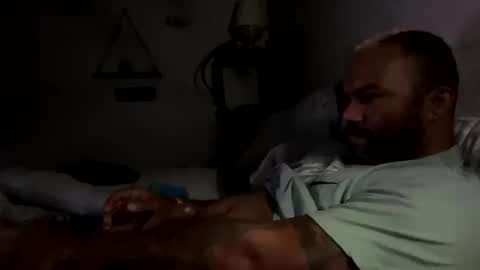 Snapshot of badnews68 chatting on October 2025 07:05:02 AM StillPoPimpin online show from October 2025 07:05:02 AM