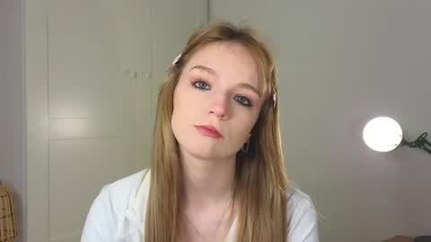 Snapshot of baeyoda chatting on April 2026 04:05:02 PM Kate online show from April 2026 04:05:02 PM