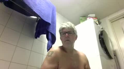 Snapshot of baggelina75 chatting on June 2026 03:40:01 AM baggelina75 online show from June 2026 03:40:01 AM