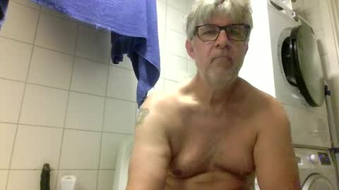 Snapshot of baggelina75 chatting on July 2026 07:21:01 AM baggelina75 online show from July 2026 07:21:01 AM