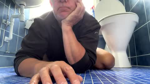 Snapshot of baggelina75 chatting on July 2026 10:01:01 AM baggelina75 online show from July 2026 10:01:01 AM