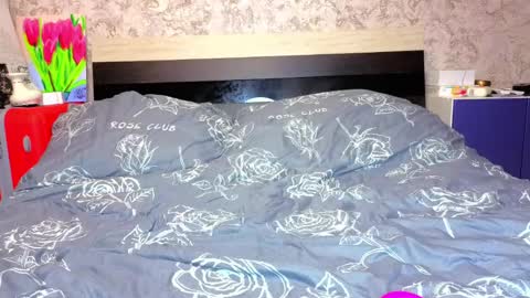 holly online show from March 2026 03:44:02 PM