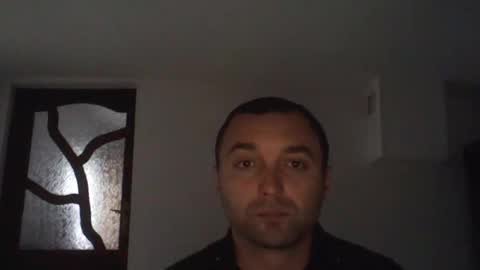 baiat_frumusel online show from December 2024 11:54:02 AM