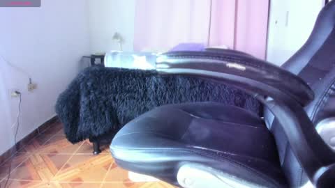 IM BAILEY online show from January 2025 02:50:02 AM