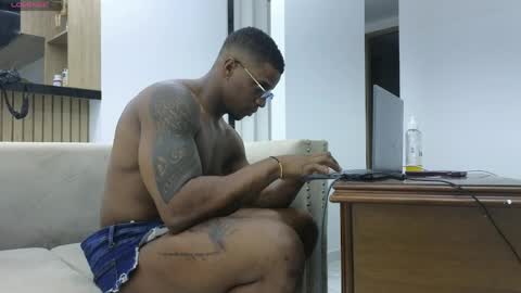 bairon_chocolate online show from April 2026 03:17:02 AM