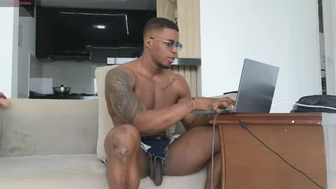 bairon_chocolate online show from April 2026 02:44:01 PM