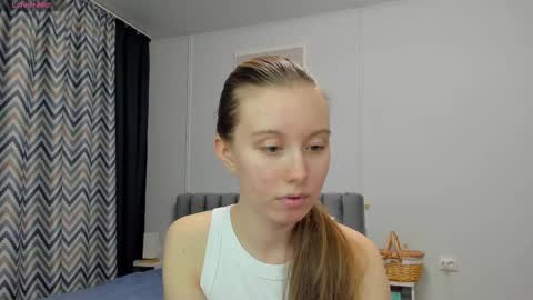 Kira online show from February 2025 06:23:01 PM