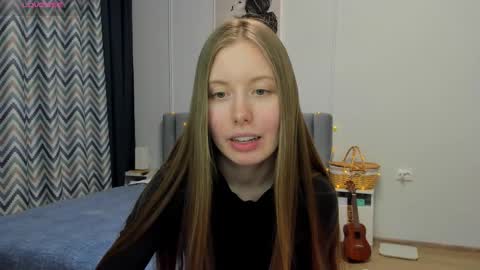 Kira online show from March 2025 11:09:02 PM