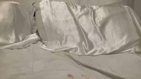 Snapshot of bambidixon chatting on October 2025 11:36:01 PM bambidxon online show from October 2025 11:36:01 PM