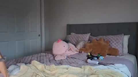 Snapshot of bambifarrina chatting on October 2025 10:51:01 PM bambifarrina online show from October 2025 10:51:01 PM