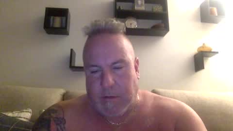 Snapshot of banana5289 chatting on April 2026 01:19:01 AM banana5289 online show from April 2026 01:19:01 AM