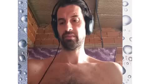 Ezequiel online show from February 2025 04:52:01 PM