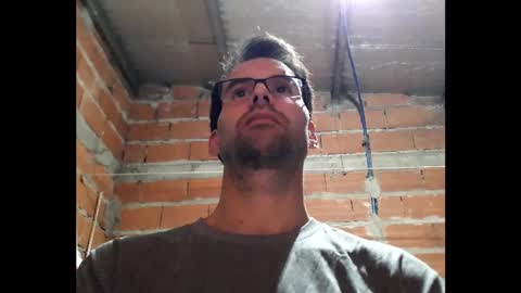 Ezequiel online show from March 2026 02:02:01 AM