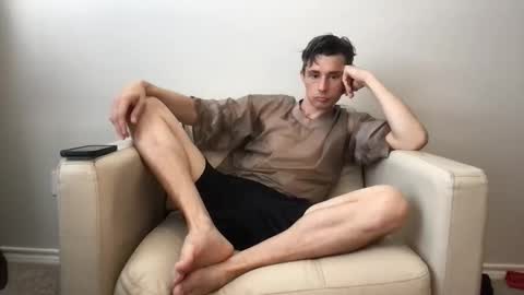 Snapshot of bananacurvesleft chatting on May 2026 10:18:02 PM bananacurvesleft online show from May 2026 10:18:02 PM