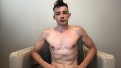 Snapshot of bananacurvesleft chatting on May 2026 12:19:01 AM bananacurvesleft online show from May 2026 12:19:01 AM