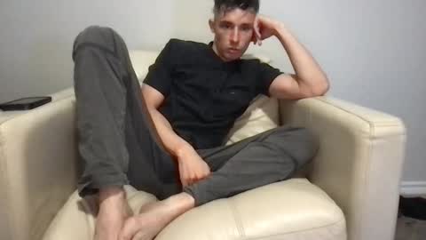 Snapshot of bananacurvesleft chatting on May 2026 07:26:02 AM bananacurvesleft online show from May 2026 07:26:02 AM