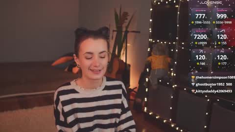 Ellen and  online show from February 2025 10:00:01 PM