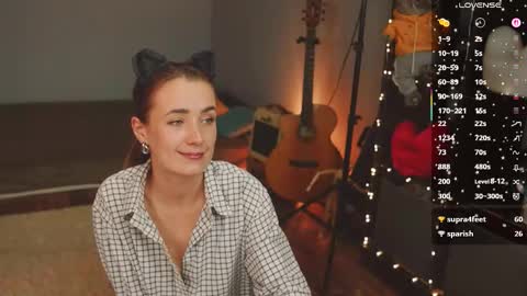 Ellen and  online show from November 2025 02:01:02 AM