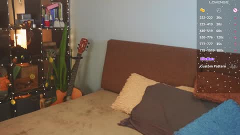 Ellen and  online show from April 2026 07:30:01 AM