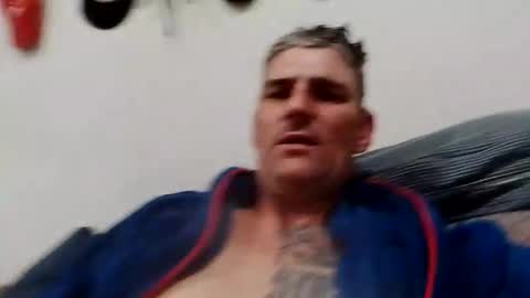 bangers118011 online show from May 2026 06:19:02 AM