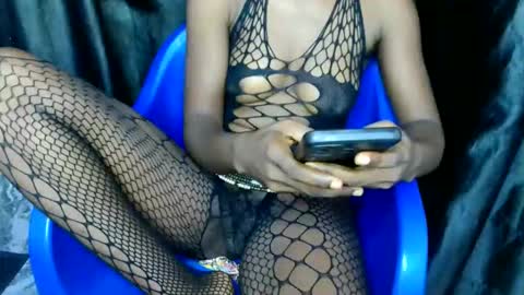 banging_body online show from May 2026 09:00:01 PM