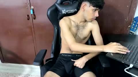 Damiano online show from January 2025 08:41:01 AM