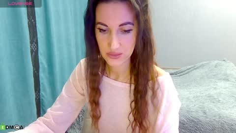 Snapshot of bany_brandy chatting on April 2026 11:53:02 PM Emma online show from April 2026 11:53:02 PM