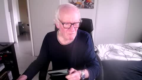 barbapapa73508870 online show from February 2025 07:33:01 AM