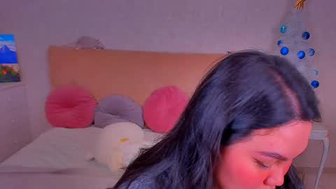 Barbie Kim online show from December 2024 07:49:02 PM