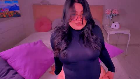 Barbie Kim online show from February 2025 08:58:01 PM