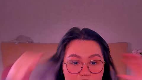 Barbie Kim online show from February 2025 10:48:01 PM