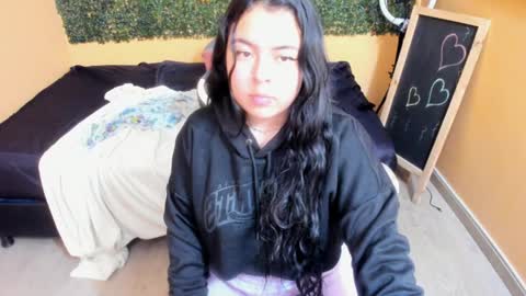 Snapshot of barbara_honey chatting on January 2025 06:45:02 PM Barbara online show from January 2025 06:45:02 PM
