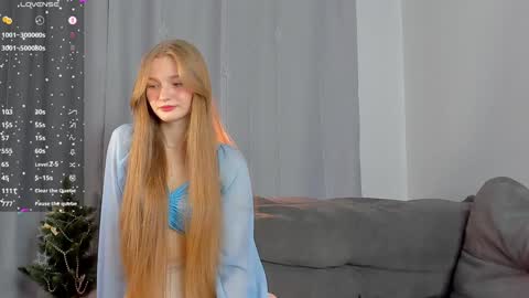 Kendall online show from February 2025 09:50:01 PM