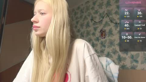 Snapshot of barbie_angel_ chatting on March 2026 05:39:01 PM Barbie online show from March 2026 05:39:01 PM